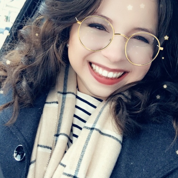 Meet your Posher, Morgan - Picture 1 of 1